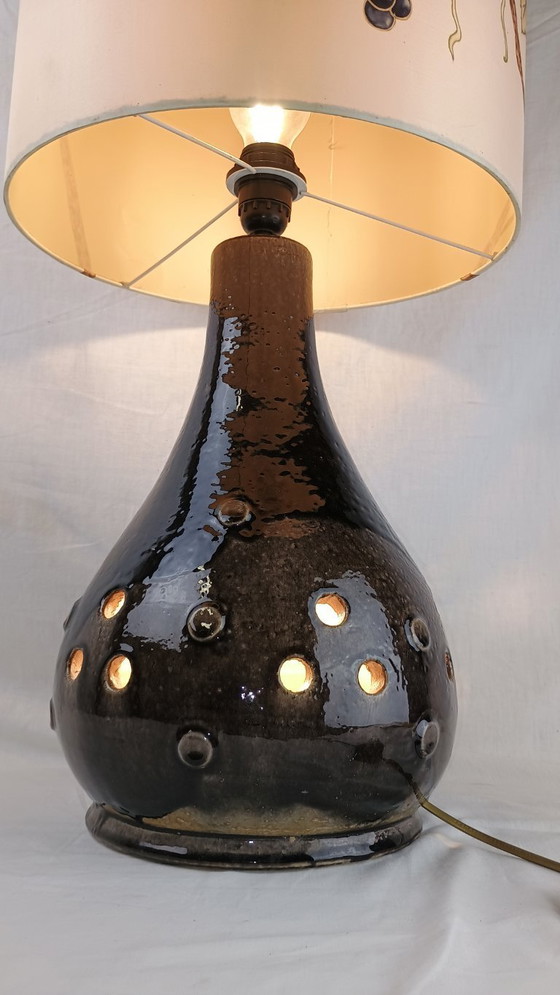 Image 1 of Lampada da terra vintage in ceramica anni '70 con paralume firmato - stile Germania Ovest, motivo a uva, design di metà secolo
