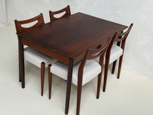 Mid Century Extendable Dining Table Rosewood | 120-170 cm