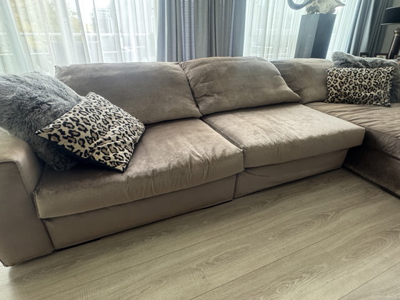 Design lounge sofa by Eric Kuster – 3-5 seaters, Textile, Velvet (photo 7 of 15)