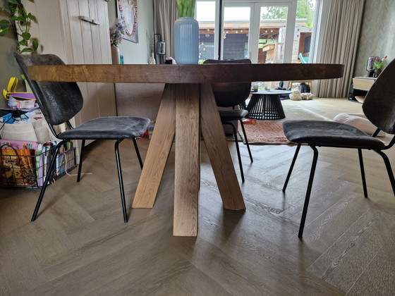 Tavolo da pranzo rotondo in rovere rustico (Ø 140 cm) - Laccato naturale – Tavoli da pranzo, Wood, Metal (photo 4 of 5)
