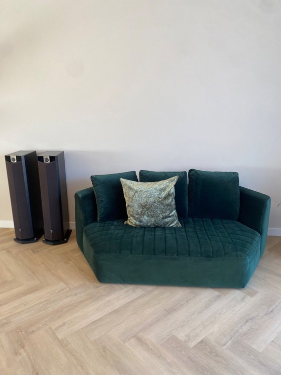 Image 1 of Sofá Bonaldo Peanut B Design – Terciopelo verde – Diseño italiano