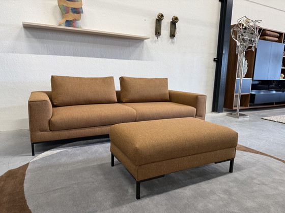 Image 1 of Design on Stock Aikon Lounge 4-Sitzer-Sofa + Pouf Milton Rust