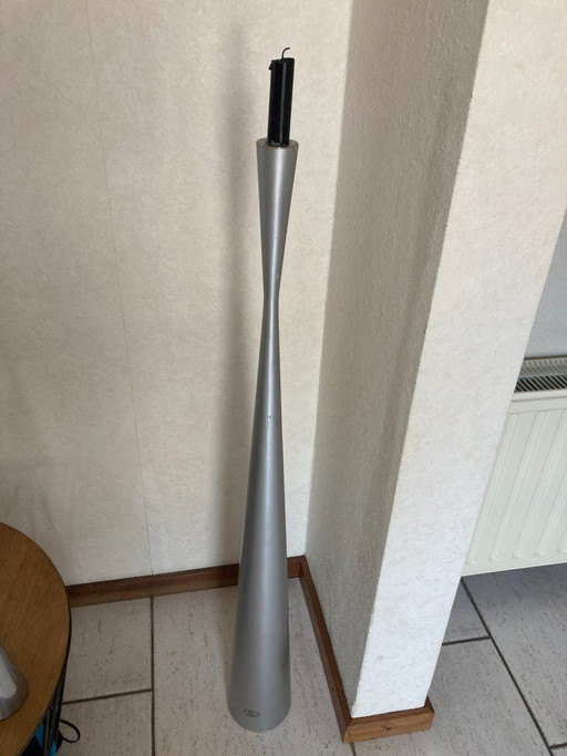 Ikonischer Snygg Bodenkerzenhalter von Ria Falk für Ikea