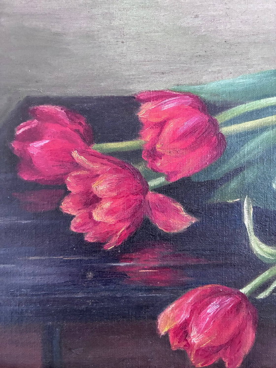 Image 1 of Vintage original flower oil painting, tulips still life art