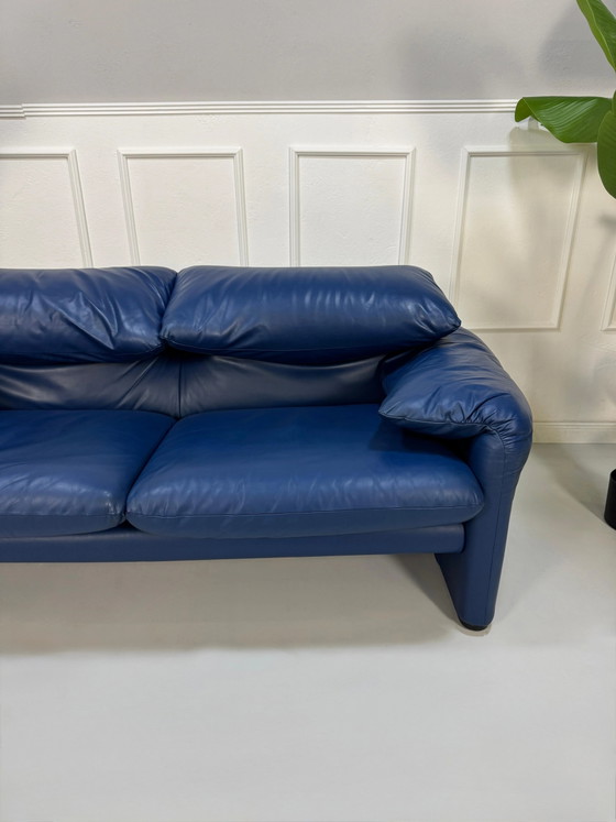 Image 1 of Sofá de diseño Cassina Maralunga de 2 plazas Sofá Leder Blau