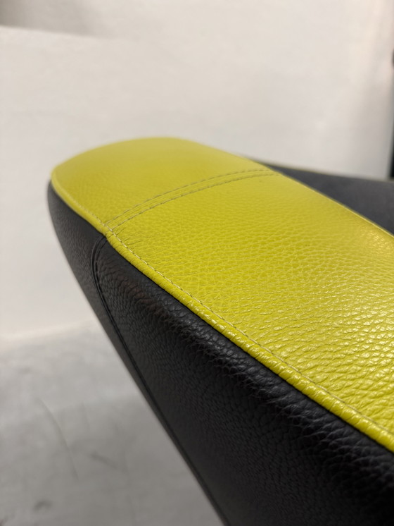 Image 1 of Leolux Parabolica Draaifauteuil Senso leer & Varese stof 