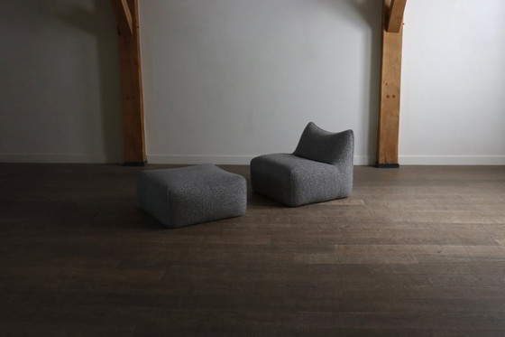 Image 1 of Poltrona Le Bambole con pouf in bouclé di Mario Bellini per B&B Italia, anni '70