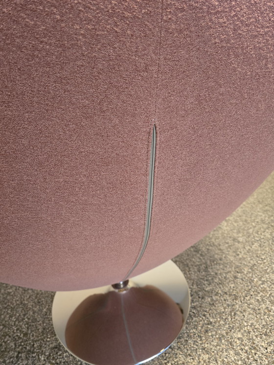 Image 1 of Exclusive design chair inspired by Artifort F557 - large version