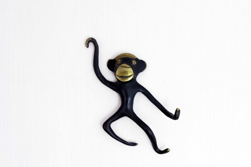 Bronze monkey figurine