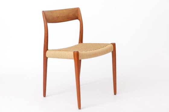 1 van 3 Niels Otto Møller Model 77 Teakhouten Eetkamerstoel, Deens Papierkoord, Vintage Deense Mid-Century (photo 8 of 12)