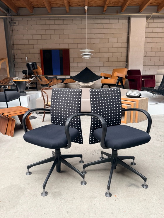 Vitra AC1 Office chair, Antonio Citterio (stock: 8), Metal, Plastic, Black (photo 2 of 15)