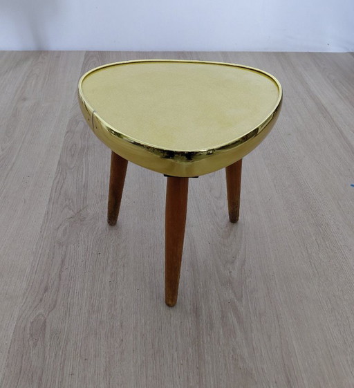 Table d'appoint années 50 jaune