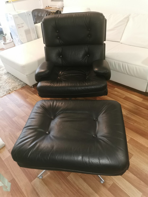 Image 1 of Loungestoel Kohinoor Howard Keith