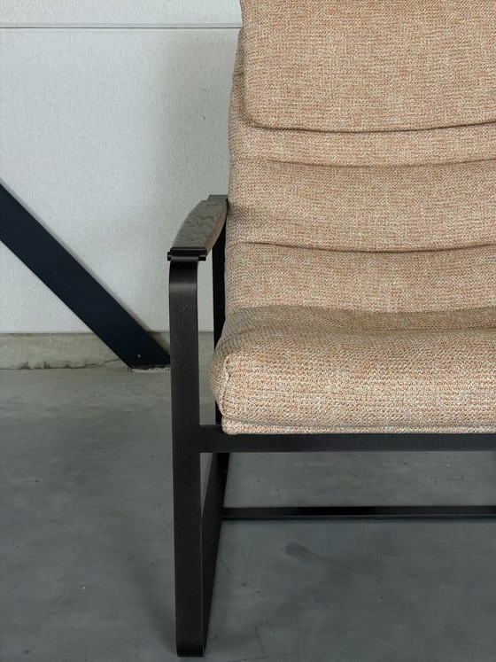 Leolux Indra armchair – as new condition – Textile (photo 5 of 10)