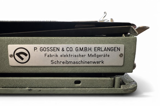 Image 1 of Machine à écrire Gossen Tippa des années 1950