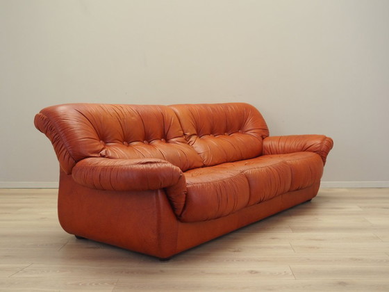 Image 1 of Red leather sofa, Italian design, 1970s, manufacturer: PelleRossi