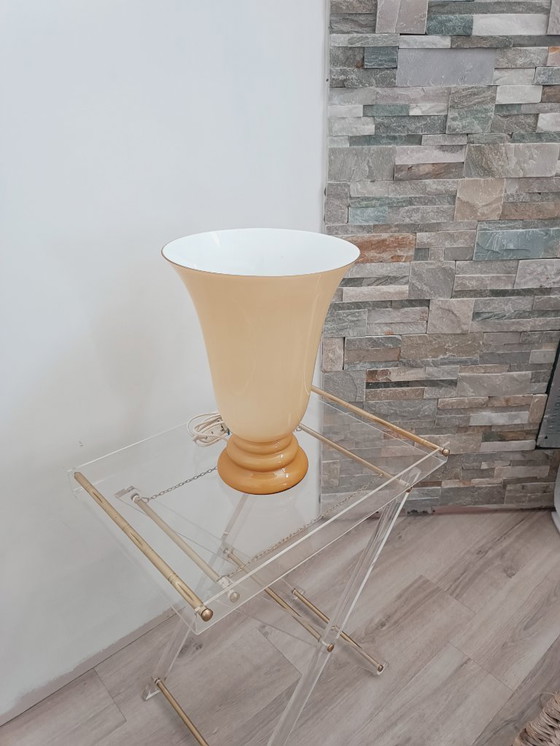 Image 1 of Lampe de table vintage verre opalin