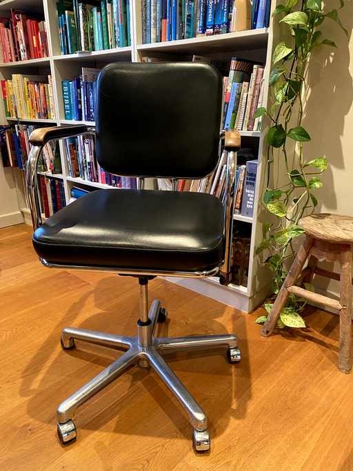 Silla de oficina L&amp;C Stendal colección Bauhaus
