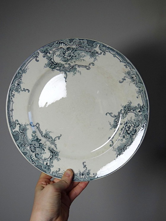 Image 1 of 6 assiettes anciennes Boch Frères Keramis modèle Dauphin décor bleu XIXe-XXe