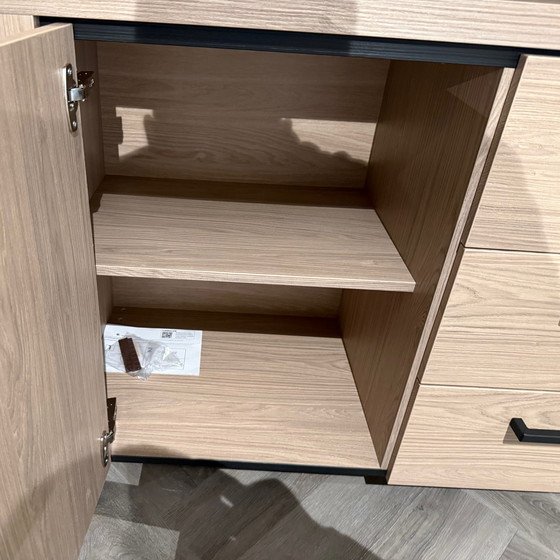 Image 1 of AGS Greece bed - 180x200 adjustable with bedside table (set of 2)