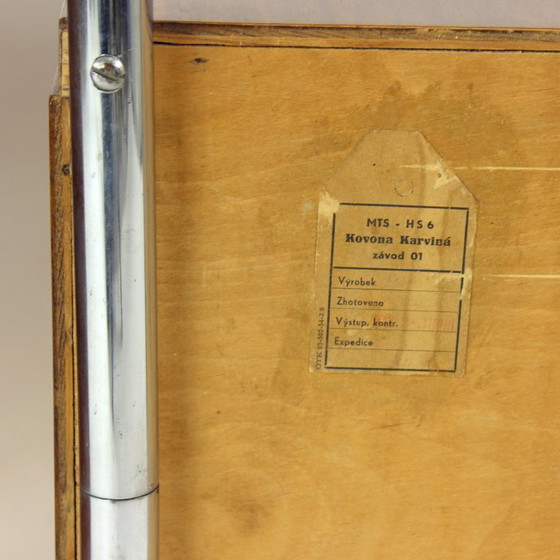 Image 1 of Ensemble de 2 tables de chevet en chrome et noyer, Vichr & Spol, Tchécoslovaquie, années 1950