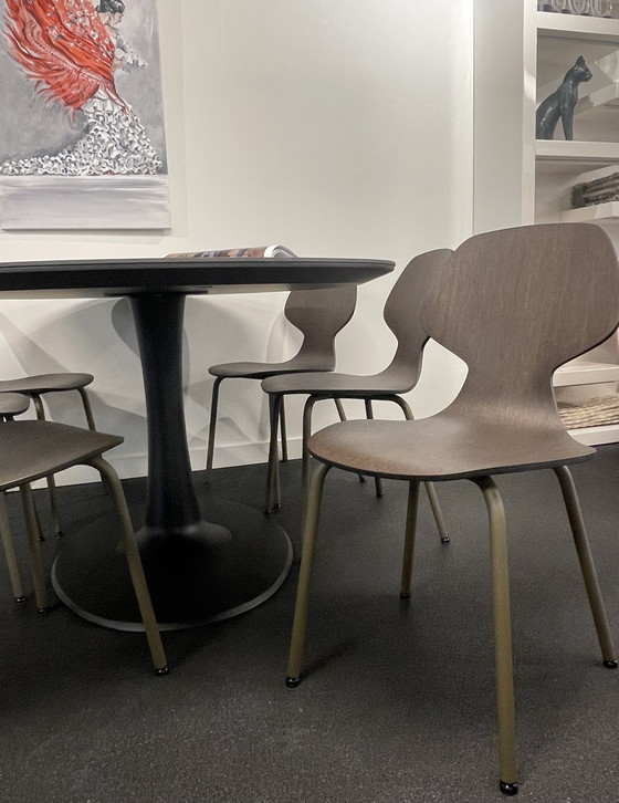 Image 1 of Leolux Pode Chiba Chairs Pure