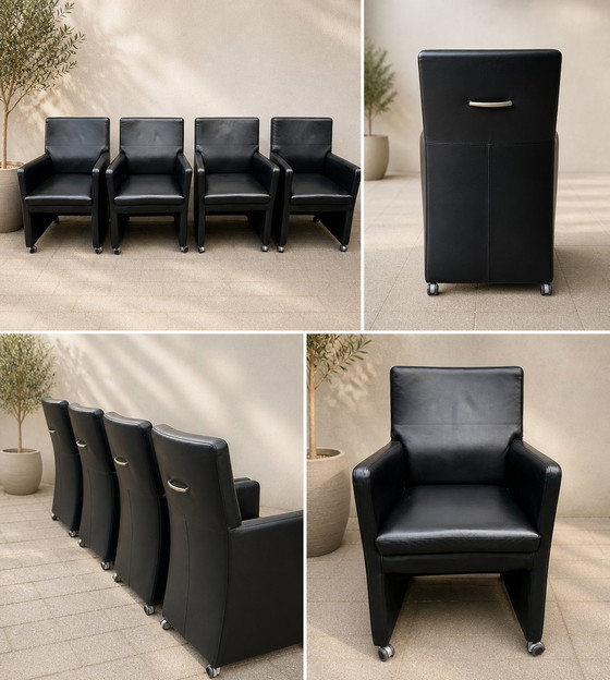 Image 1 of Luxe set van 4 Mobitec eetkamer stoelen in zwart leer