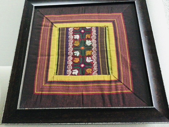Image 1 of Handgemaakt borduurwerk uit Oezbekistan, ingelijst