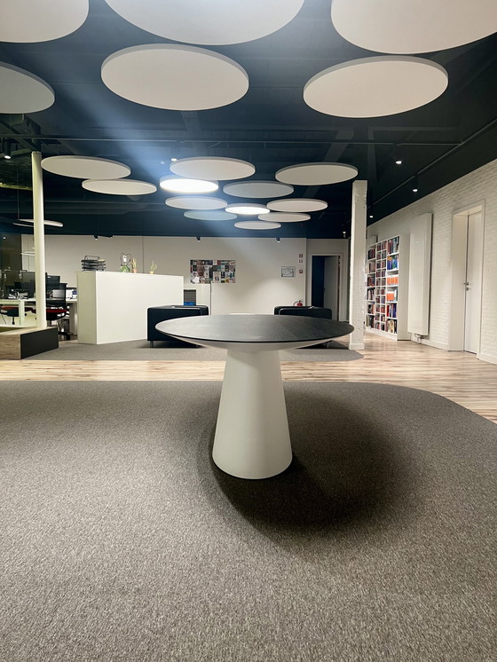 Image 1 of Emmemobili UFO table