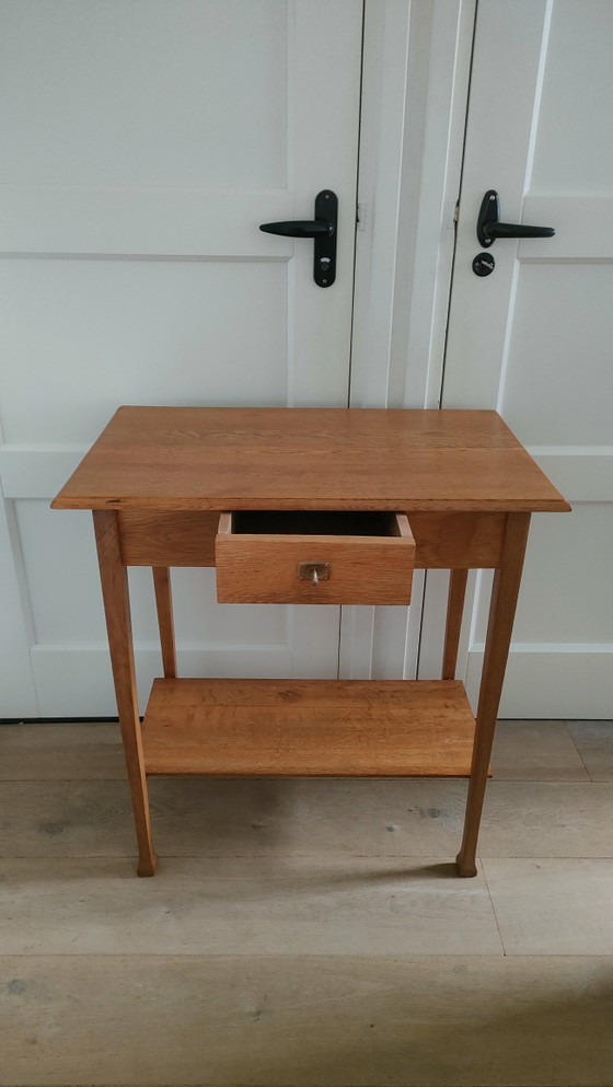 Image 1 of Antieke sidetable art deco tafel vintage tafeltje eiken