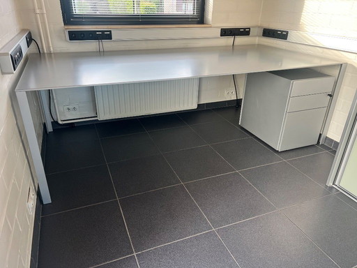 Tafel Molteni Jean Nouvell Less 