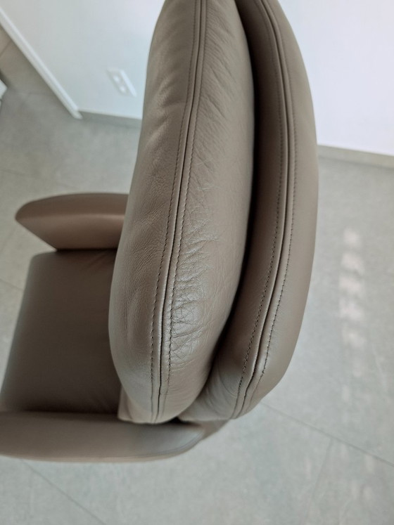 Fauteuil inclinable en cuir Durlet Aston – Design par Anita Schmidt – Fauteuils d'appoint, Leather (photo 15 of 15)