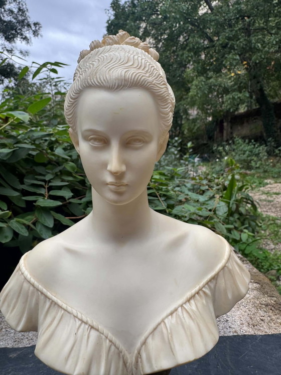 Busto in alabastro Manon Lescaut firmato Arnaldo Giannelli – Oggetti decorativi, Pietra (photo 2 of 7)
