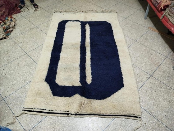 Beni Ouraïne Berber Rug in Pure Wool 2/3 M – Alessi, Rugs & carpets (photo 3 of 6)