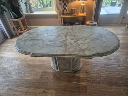 Table à manger unique en marbre - Calacatta Peniche