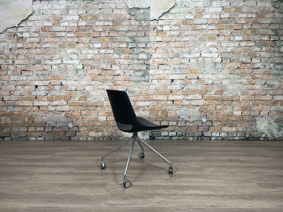 Image 1 of Arper Palm nero