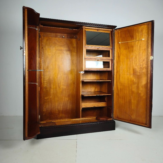 Englischer Art-Deco-Kleiderschrank aus Eichenholz – Kleiderschränke, Wood (photo 6 of 9)