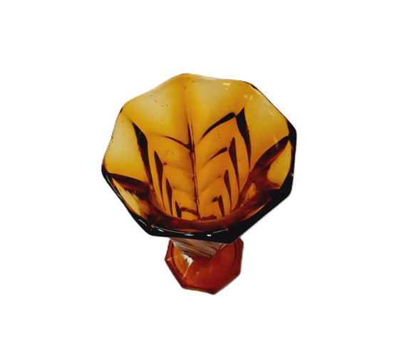 Image 1 of Jarrón octogonal de cristal ámbar estilo art déco