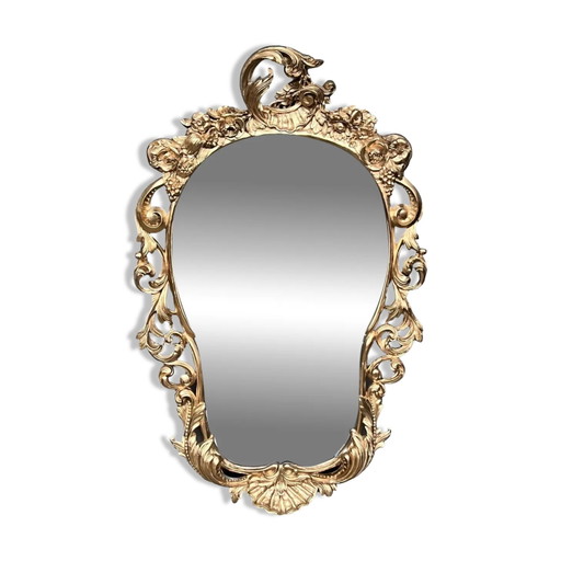 Miroir ancien en bois de style rococo. Noyer massif. – spiegels