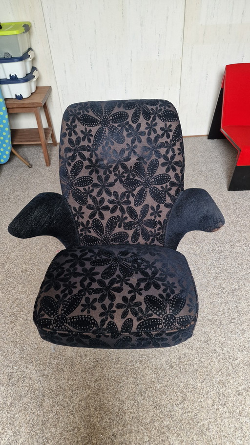 Pinguïn chair Theo Ruth Artifort 1958