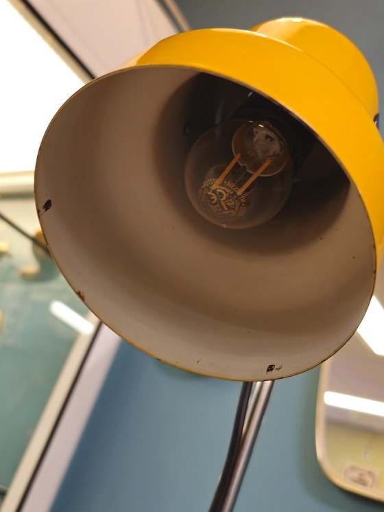 Image 1 of Lampadaire Vintage Lampadaire Jaune Ajustable