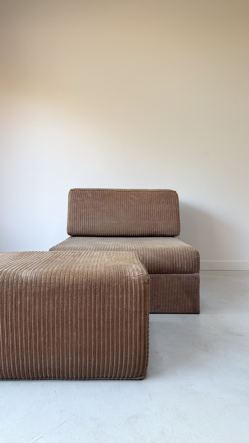 Fauteuil modulaire vintage en velours côtelé avec pouf assorti