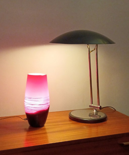 Lampada a conchiglia in vetro opalino