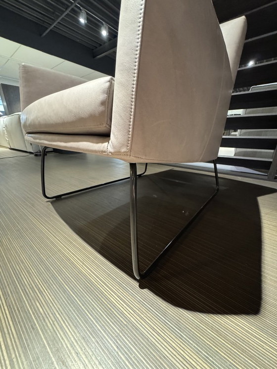 Image 1 of Design on Stock Tumbler fauteuil leder