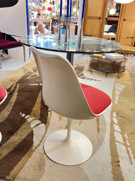 Image 1 of Saarinen Knoll tulpenstoelen