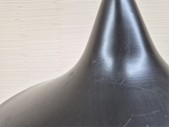 Image 1 of Heksenhoed lamp zwart metaal. Vintage hanglamp jaren 60.