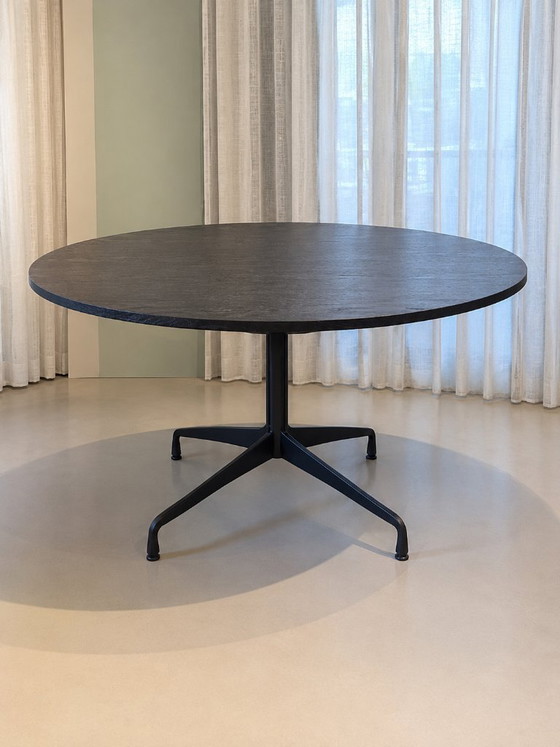 Vitra Eames segmented – Dining tables, Metal (photo 2 of 3)