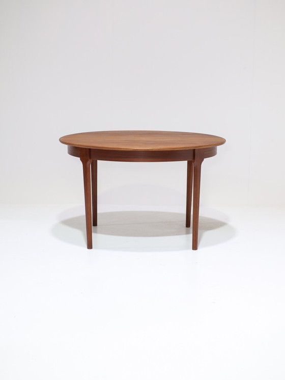 Image 1 of Extendable round dining table oval Danish teak vintage