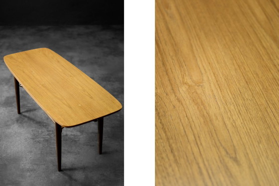 Image 1 of Tavolino danese moderno di metà secolo in teak Hyggebord 55 con ripiano di Gorm Møbler, 1956