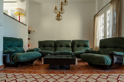 Vintage green sofa. Ligne Roset. Marsala. Michel Ducaroy